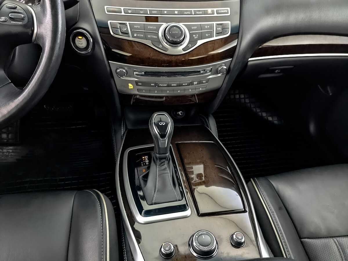 Infiniti QX60 2017 года с пробегом. Фото: #23