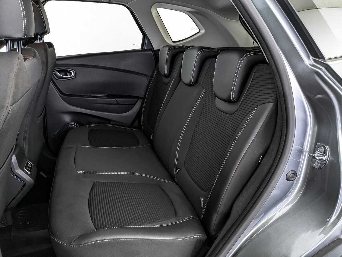 Б/У Рено Каптюр 2021 года. Фото: #14