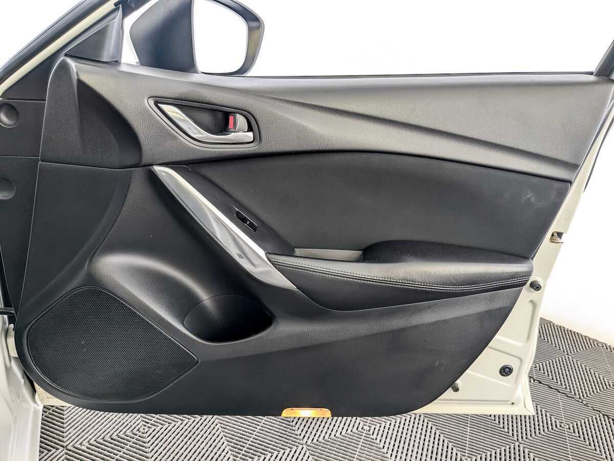 Б/У Мазда 6 2014 года. Фото: #23