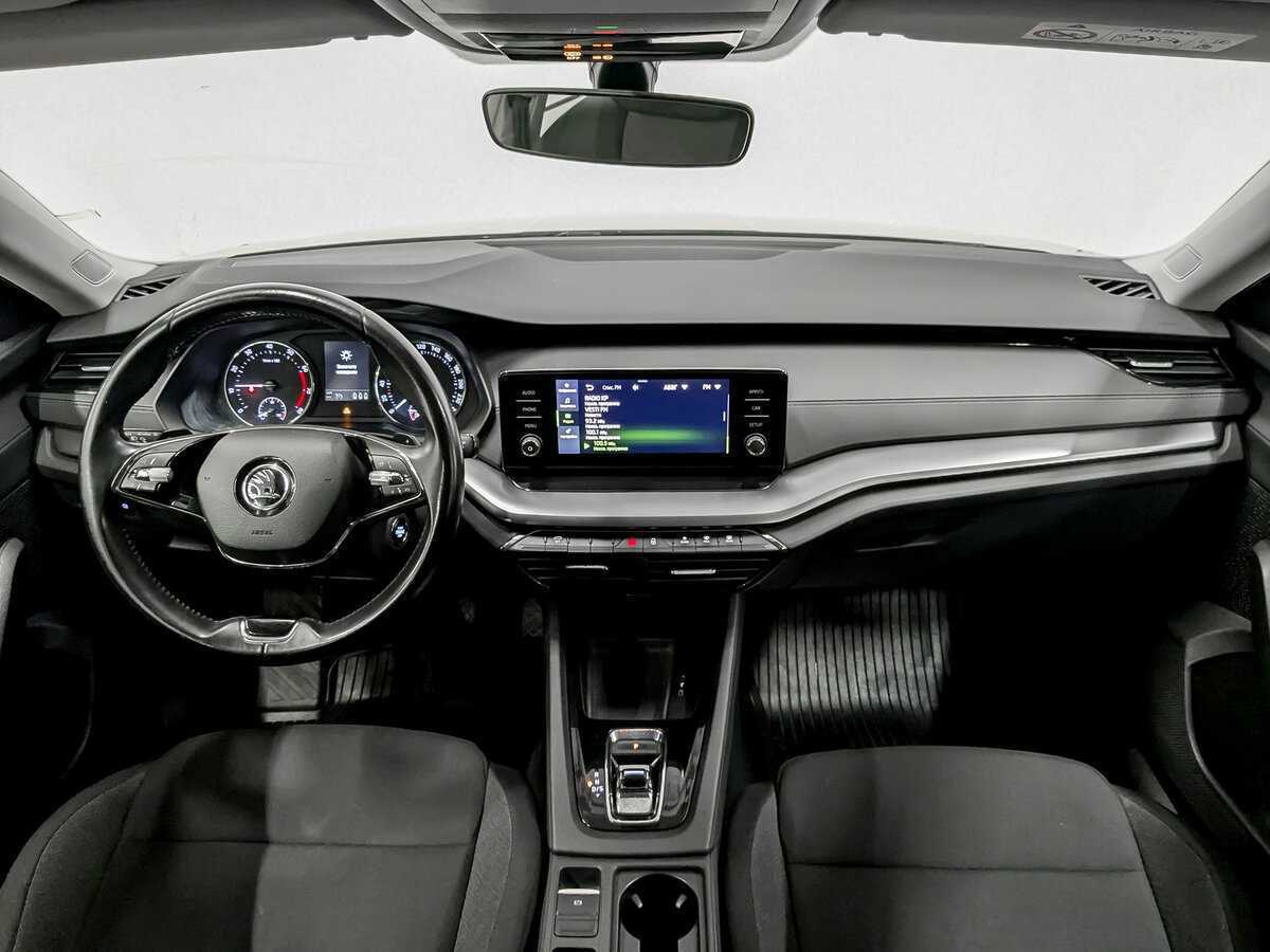 Skoda Octavia 2021 года с пробегом. Фото: #13