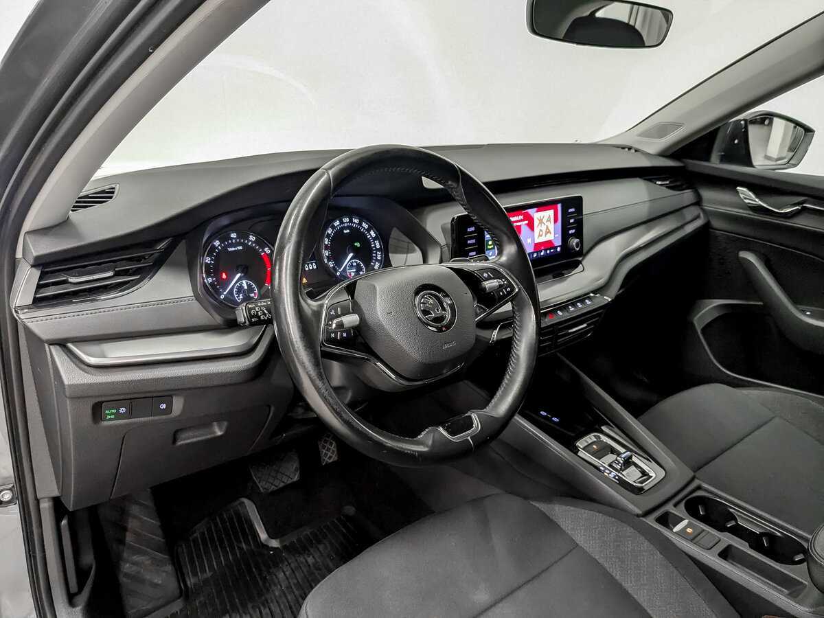 Skoda Octavia 2021 года с пробегом. Фото: #15