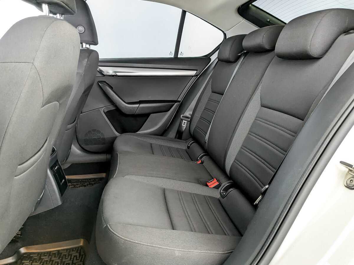 Skoda Octavia 2020 года с пробегом. Фото: #11