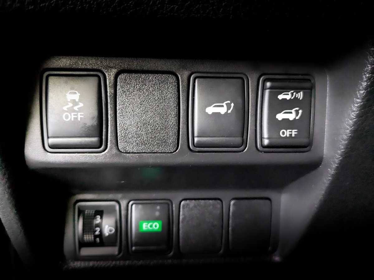 Б/У Ниссан Икс-Трейл 2017 года. Фото: #23