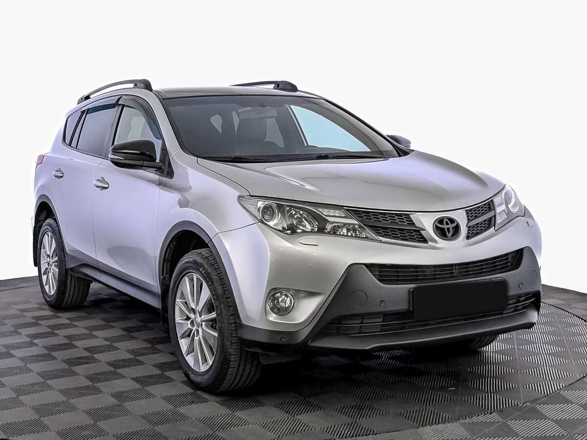 Toyota RAV4 2014 года с пробегом. Фото: #2