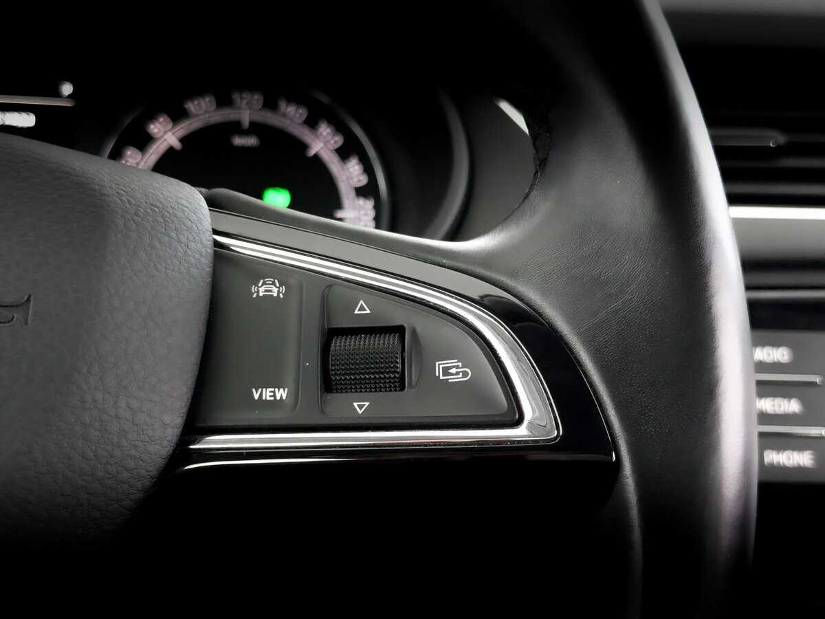 Б/У Шкода Октавия 2018 года. Фото: #27