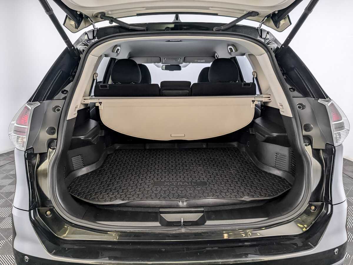 Б/У Ниссан Икс-Трейл 2017 года. Фото: #9