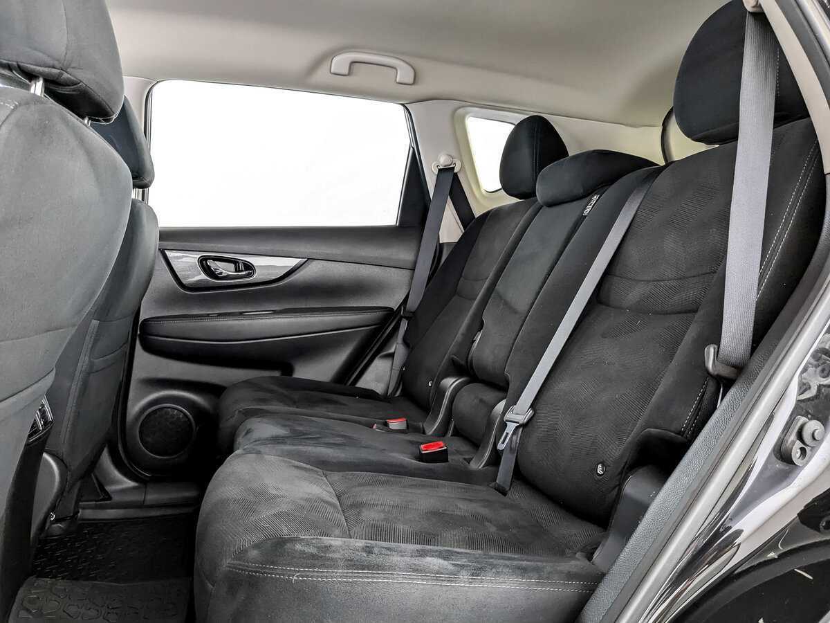 Б/У Ниссан Икс-Трейл 2017 года. Фото: #11