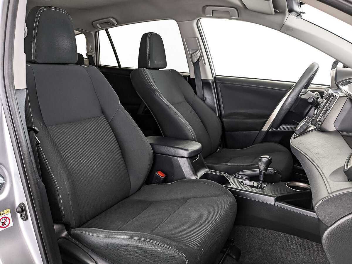 Б/У Тойота Рав4 2013 года. Фото: #22