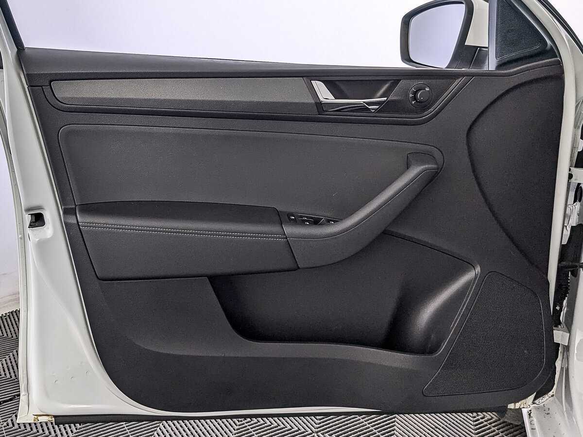 Б/У Шкода Рапид 2020 года. Фото: #18