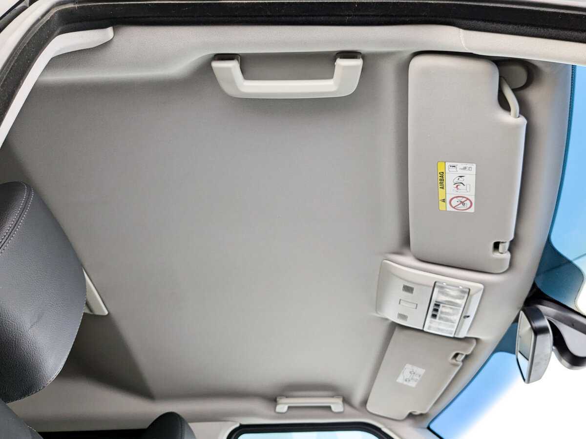 Land Rover Discovery 2015 года с пробегом. Фото: #18