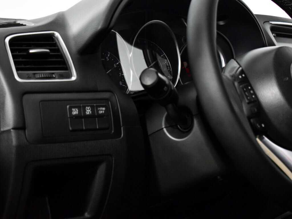 Б/У Мазда Ц-Икс-5 2015 года. Фото: #9