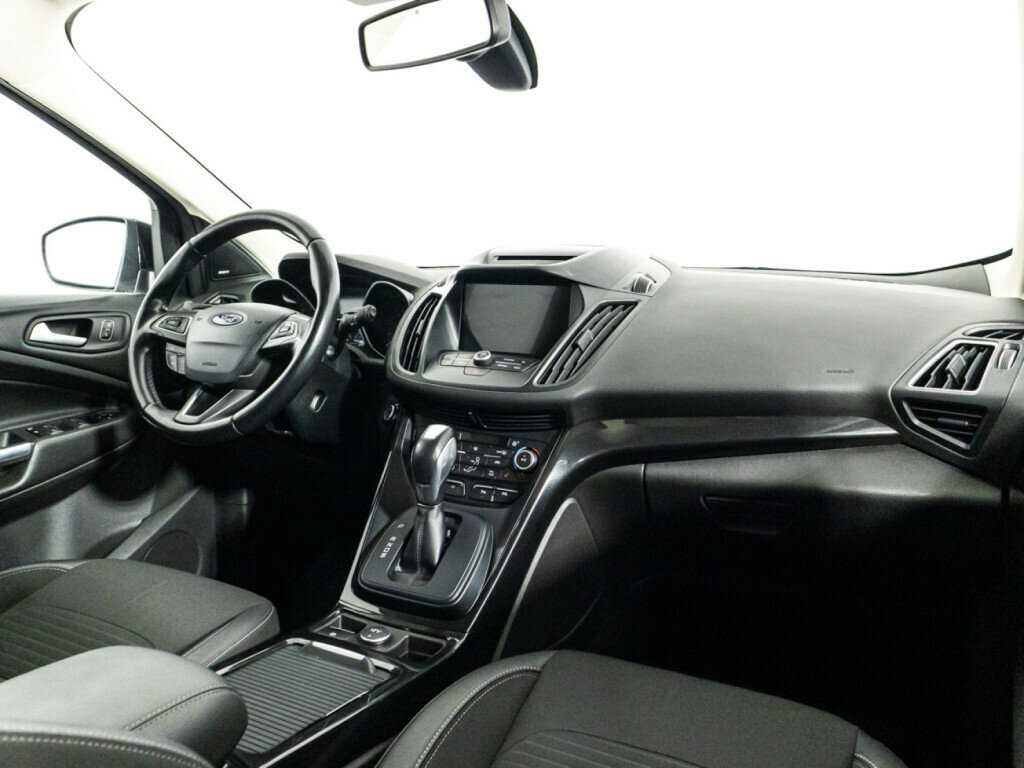 Б/У Форд Куга 2017 года. Фото: #8