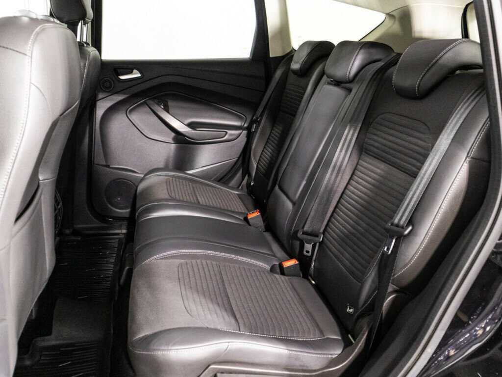 Б/У Форд Куга 2017 года. Фото: #9