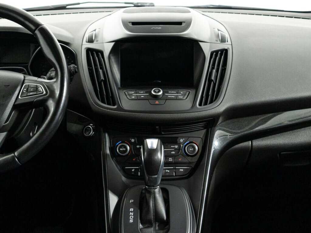 Б/У Форд Куга 2017 года. Фото: #13