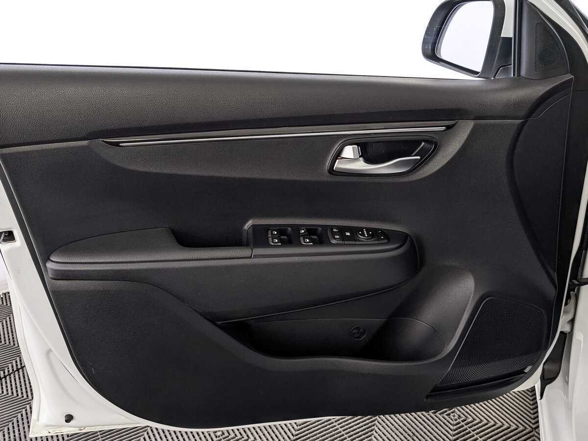 Б/У Киа Рио 2018 года. Фото: #16