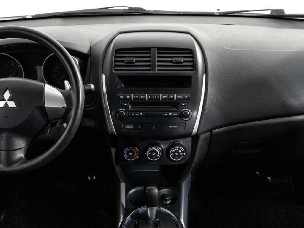 Б/У Митсубиши АС-Икс 2012 года. Фото: #13