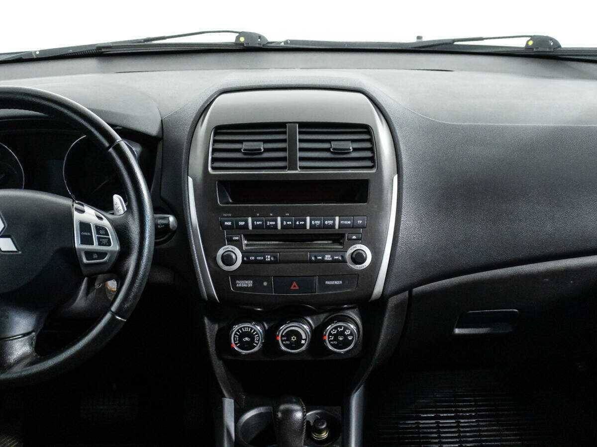 Б/У Митсубиши АС-Икс 2012 года. Фото: #13