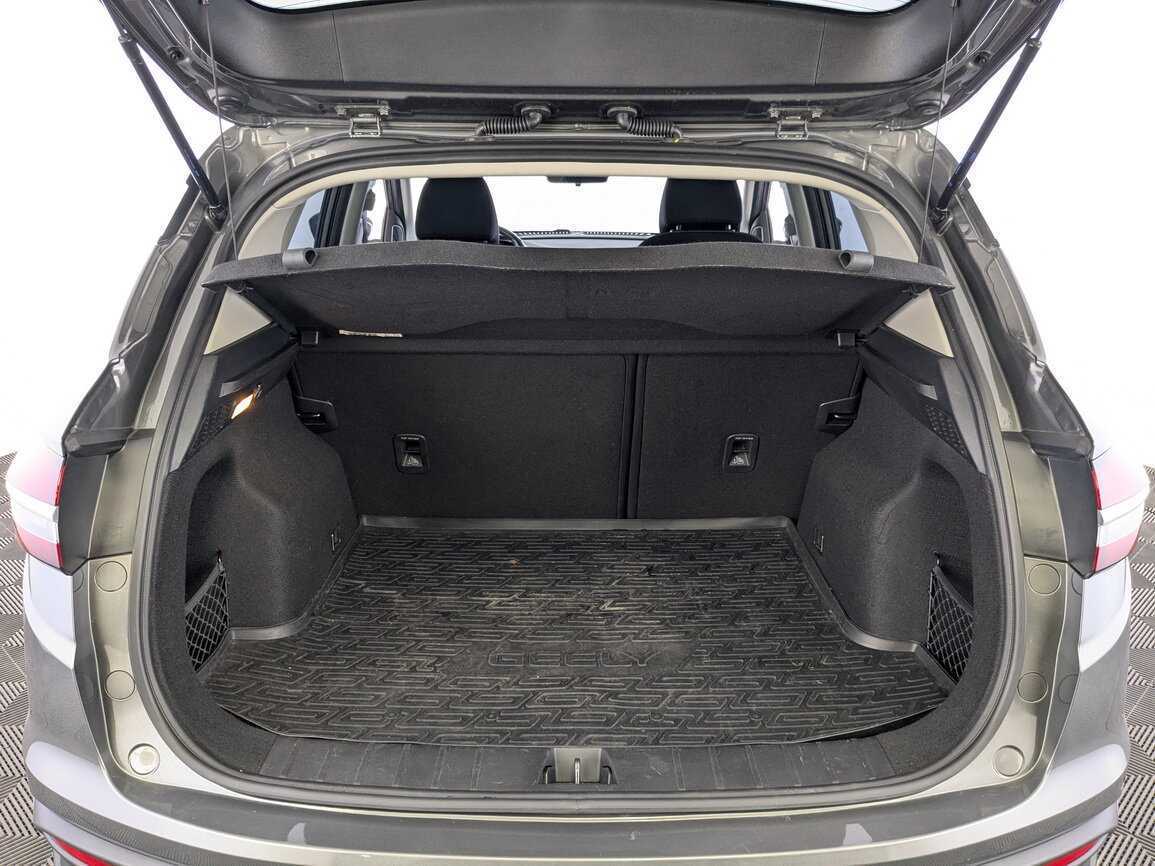 Б/У Джили Кулрэй 2022 года. Фото: #8