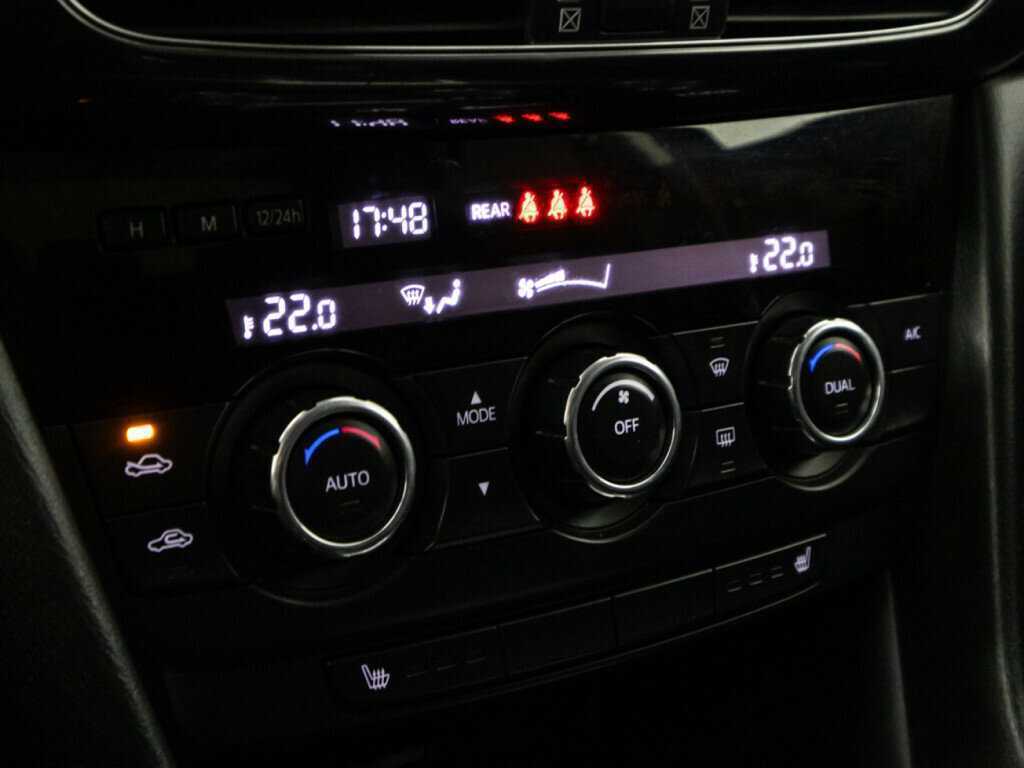 Б/У Мазда 6 2013 года. Фото: #14