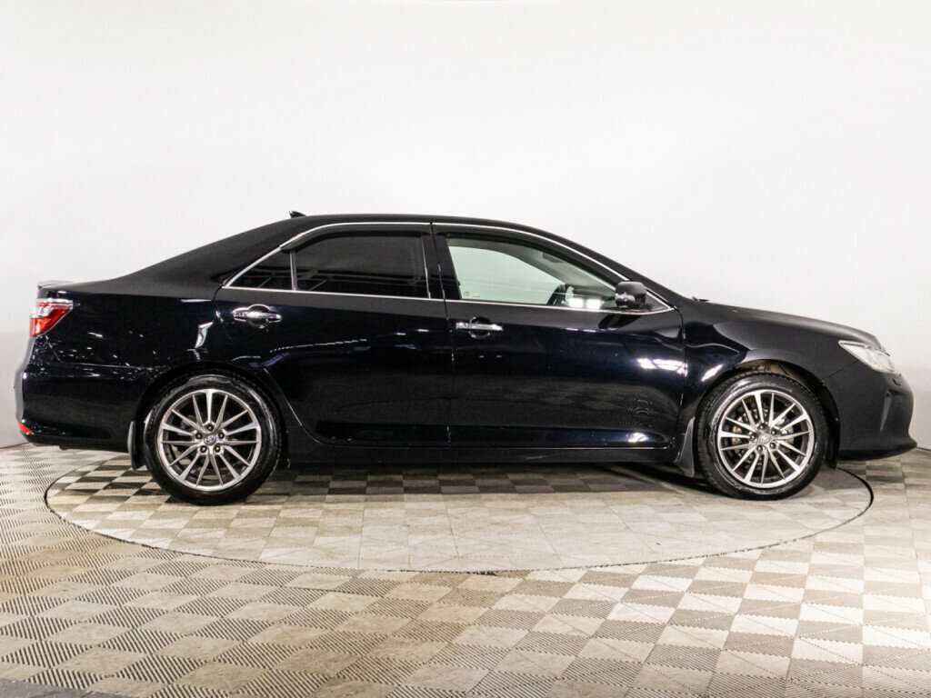 Toyota Camry 2016 года с пробегом. Фото: #3