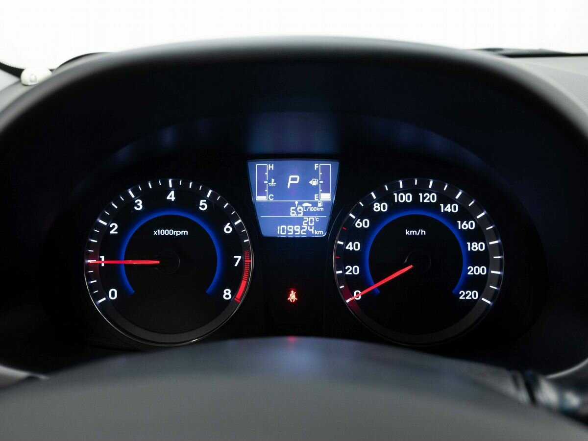 Б/У Хендай Солярис 2016 года. Фото: #17