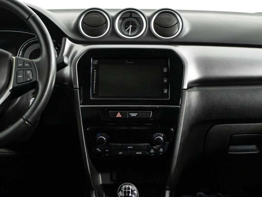 Suzuki Vitara 2020 года с пробегом. Фото: #13