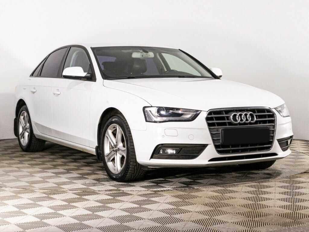 Audi A4 2015 года с пробегом. Фото: #2