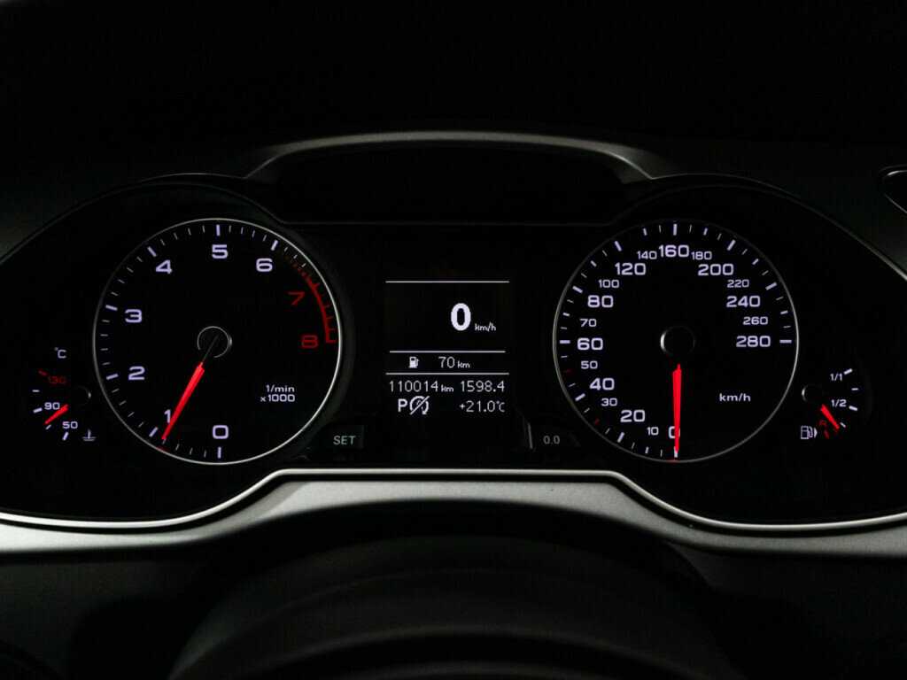 Audi A4 2015 года с пробегом. Фото: #11