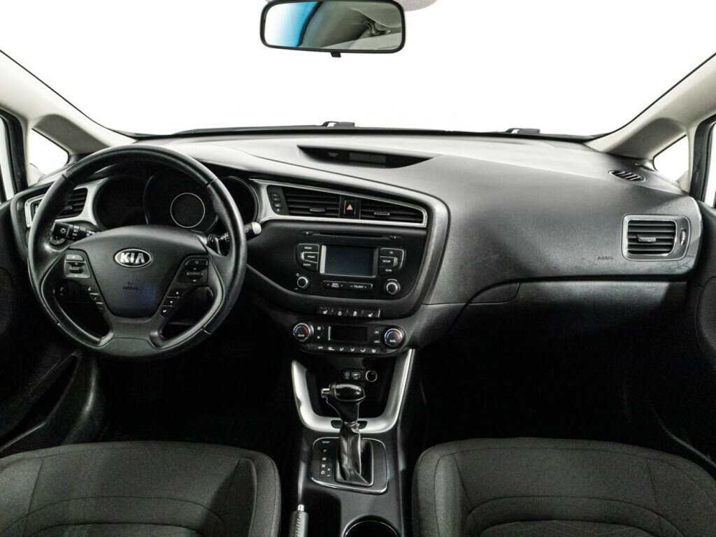 Б/У Киа Сид 2018 года. Фото: #12