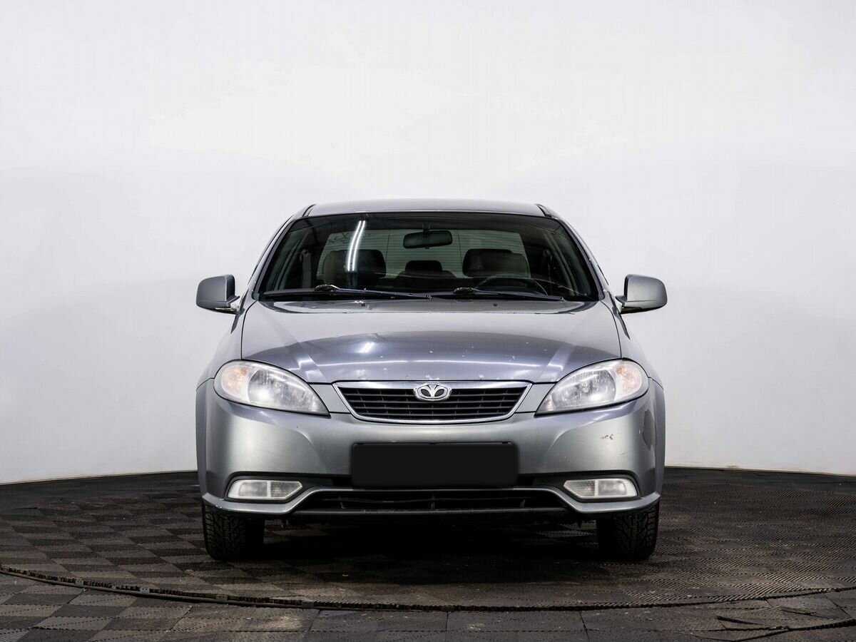 Б/У Дэу Гентра 2013 года. Фото: #1