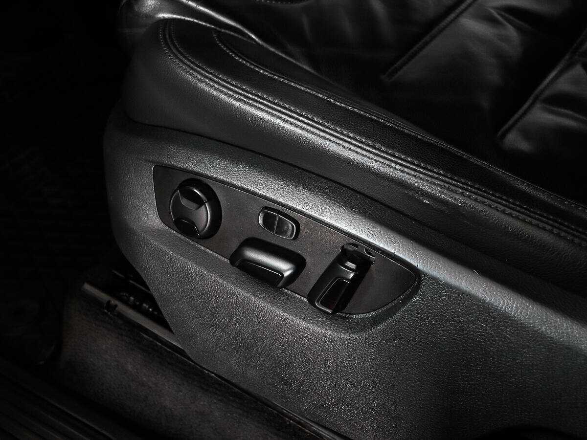 Volkswagen Touareg 2012 года с пробегом. Фото: #9