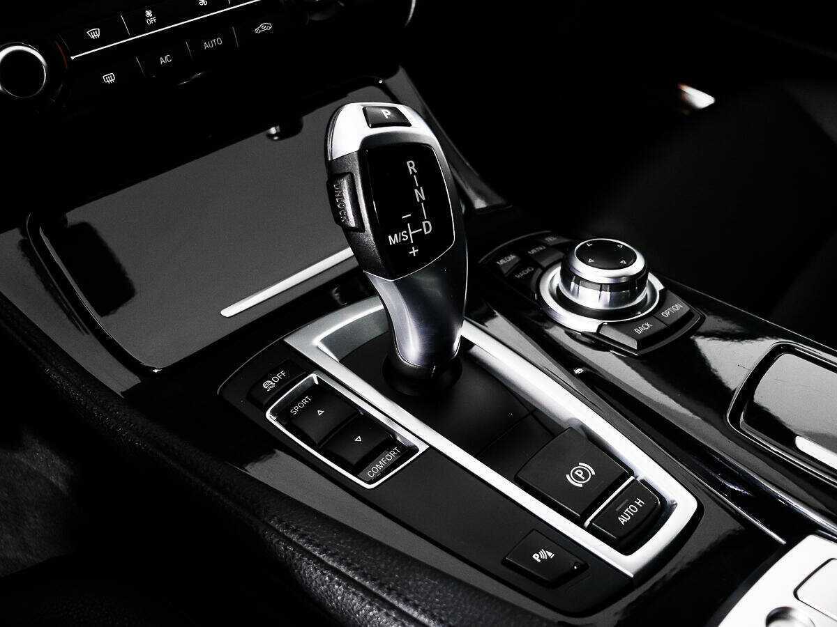 BMW 5 серии 2014 года с пробегом. Фото: #10