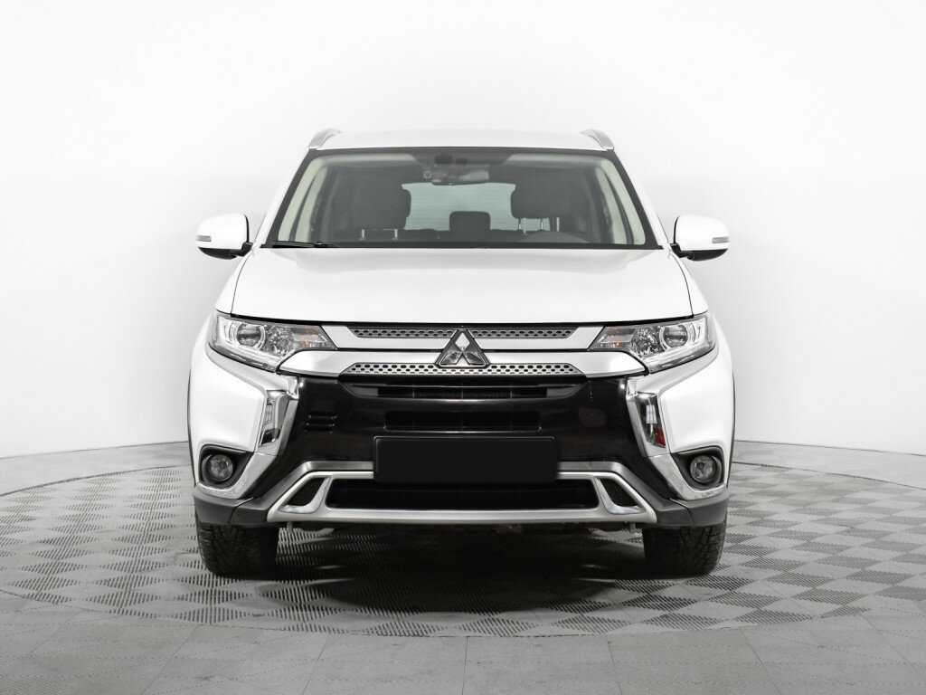 Mitsubishi Outlander 2020 года с пробегом. Фото: #1