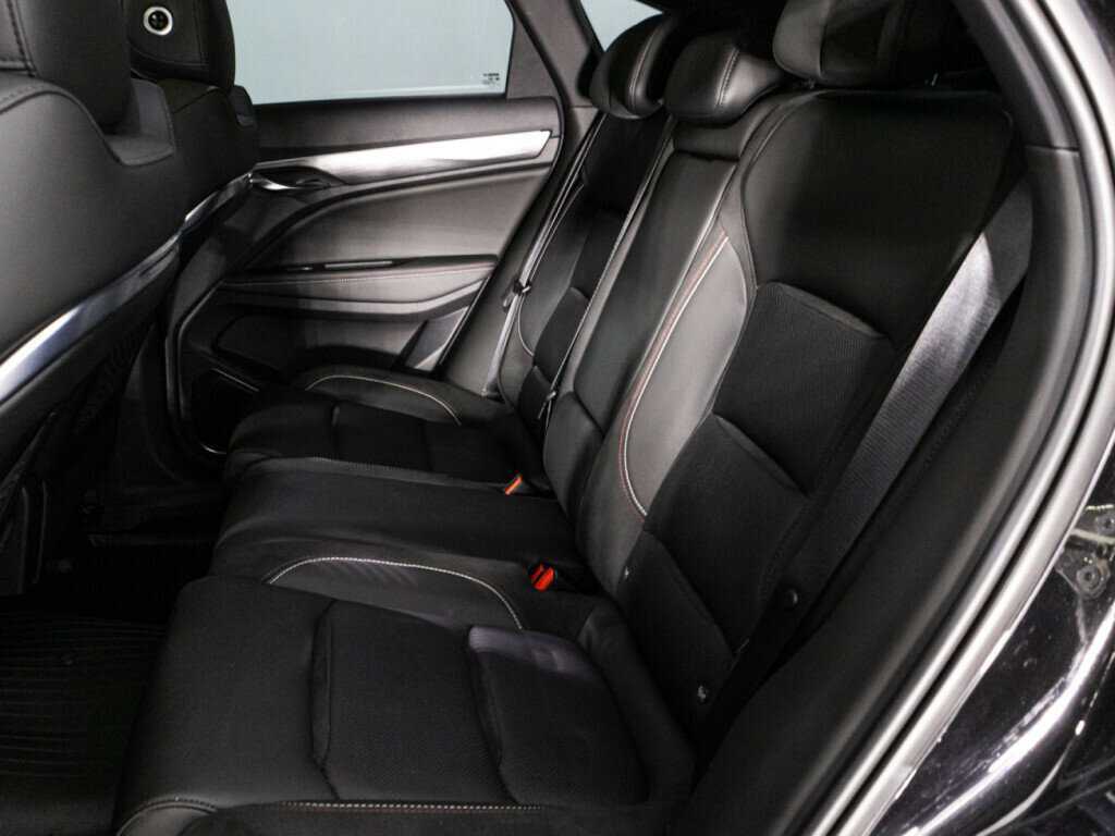 Geely Tugella 2023 года с пробегом. Фото: #9