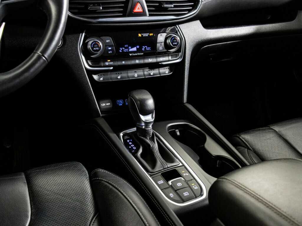 Hyundai Santa Fe 2018 года с пробегом. Фото: #10