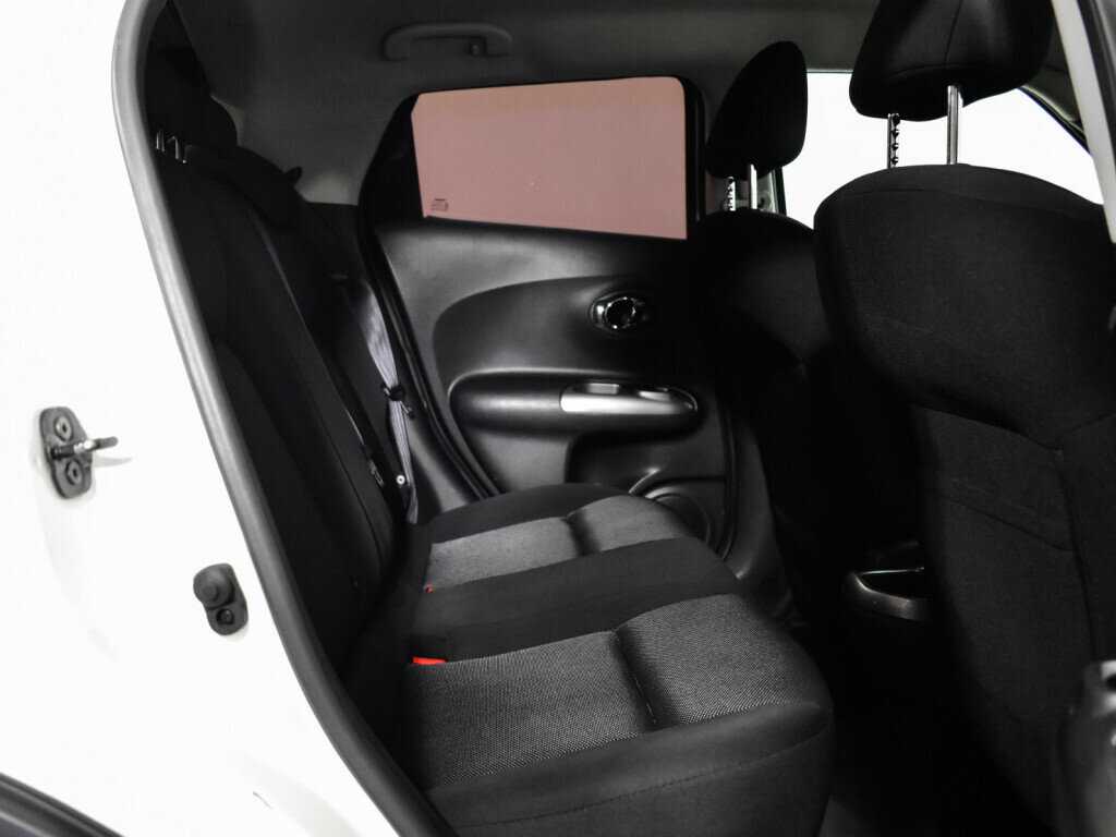 Б/У Ниссан Жук 2013 года. Фото: #9