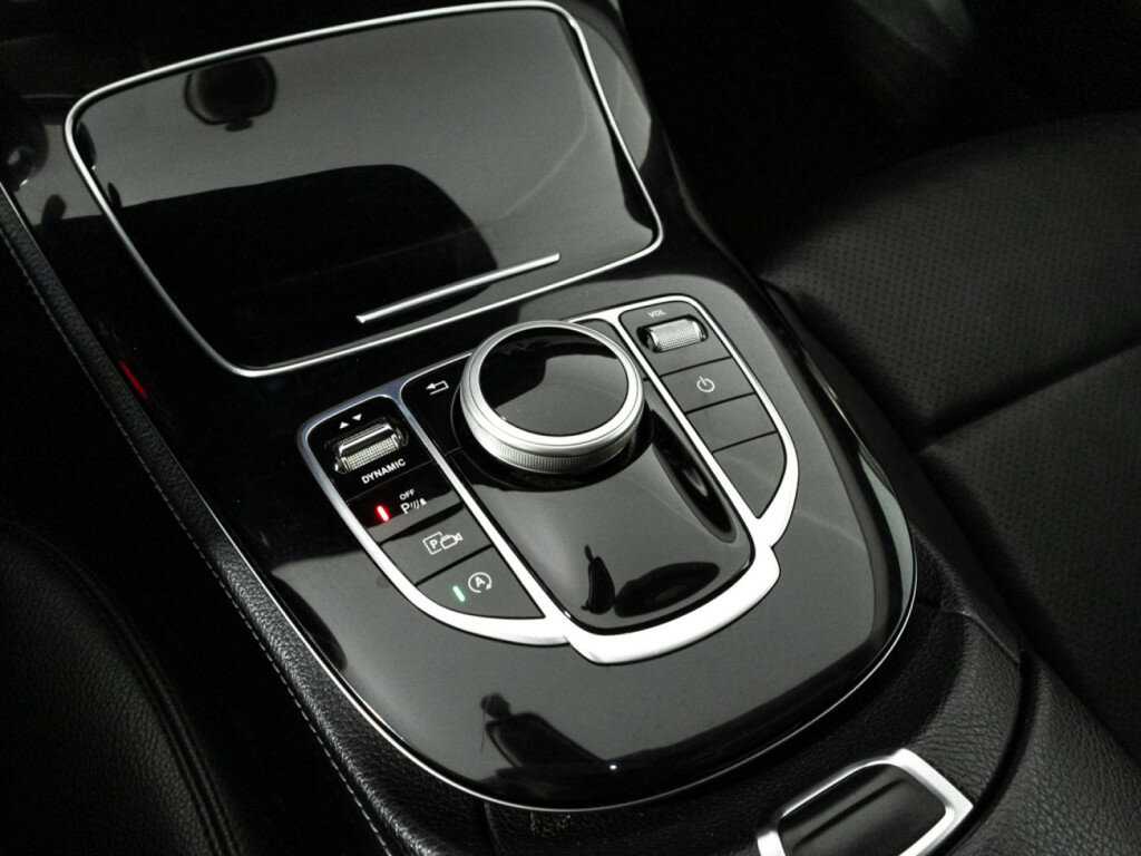 Mercedes-Benz E-Класс 2019 года с пробегом. Фото: #16