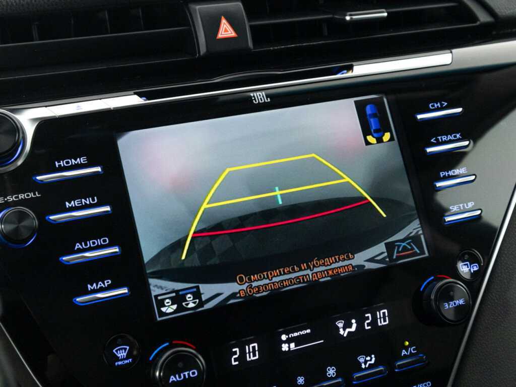 Toyota Camry 2019 года с пробегом. Фото: #17