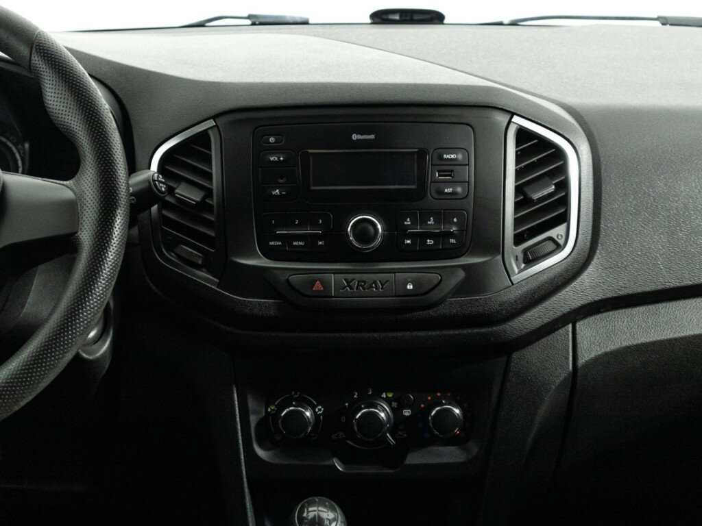 Б/У Лада (ВАЗ) ИКСРЭЙ 2018 года. Фото: #13