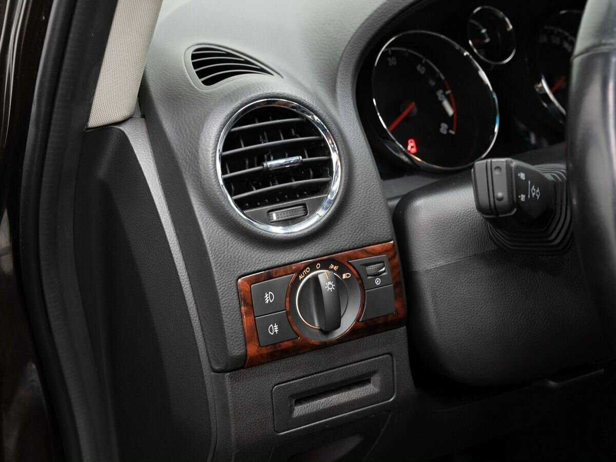 Б/У Опель Антара 2015 года. Фото: #20