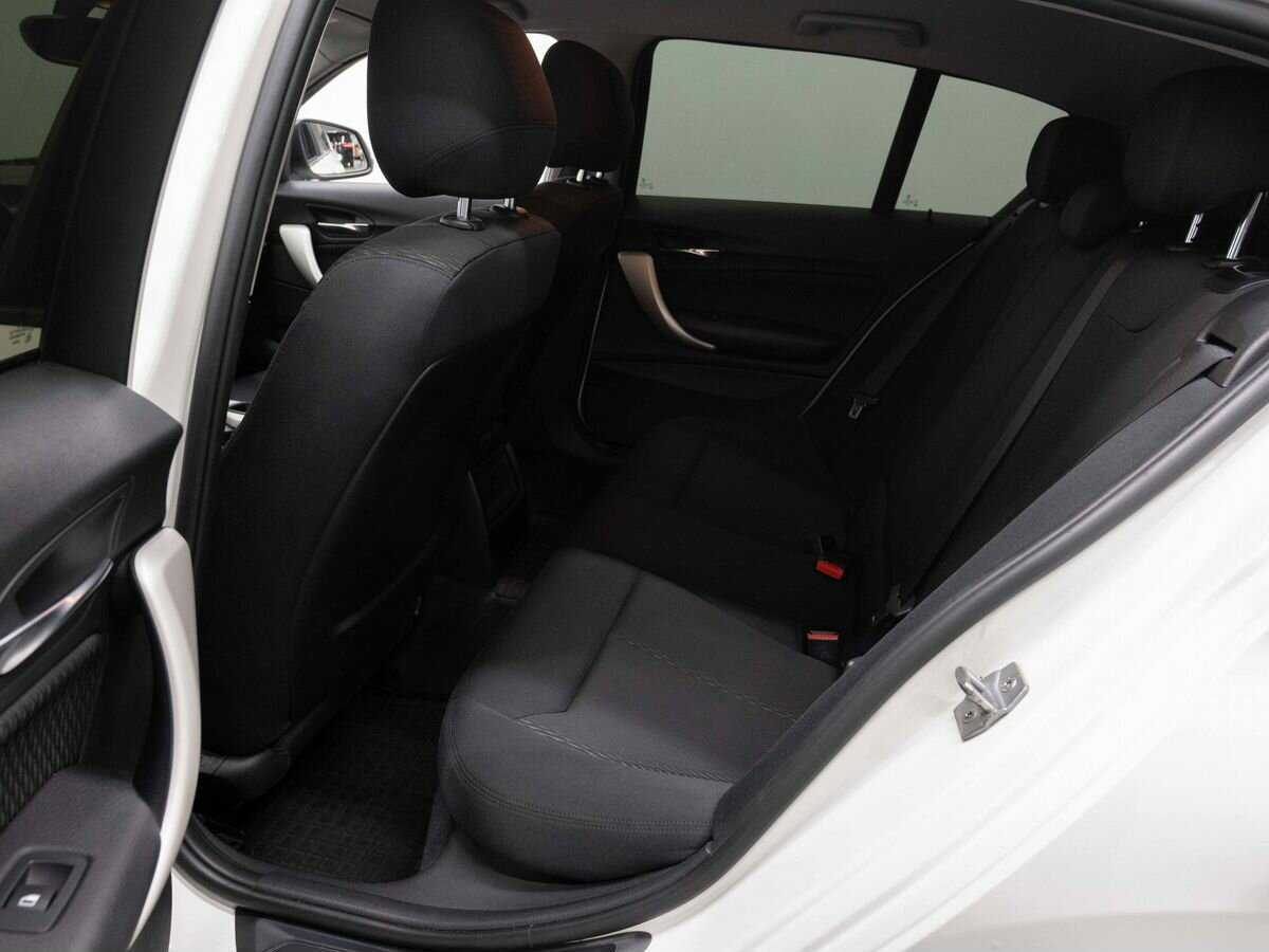 BMW 1 серии 2013 года с пробегом. Фото: #6