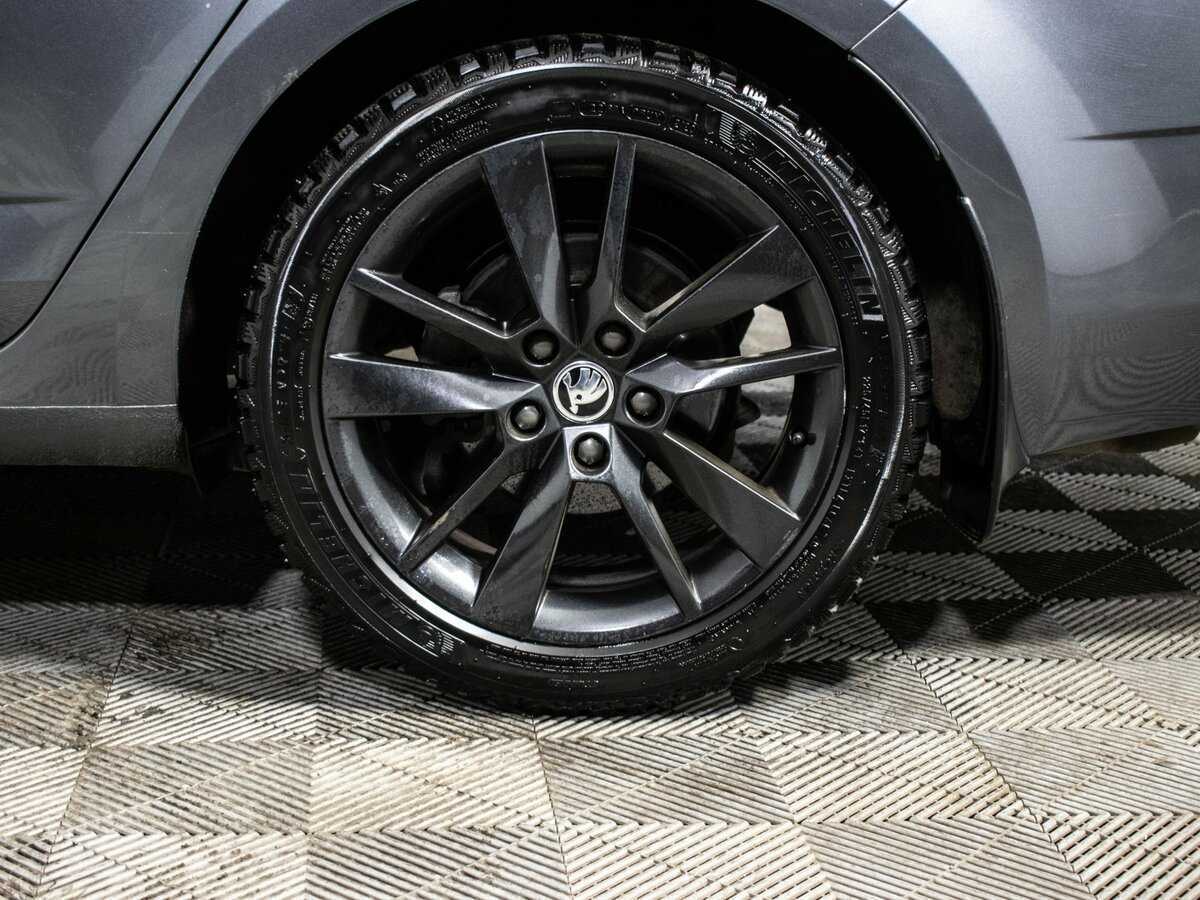 Skoda Octavia 2019 года с пробегом. Фото: #11