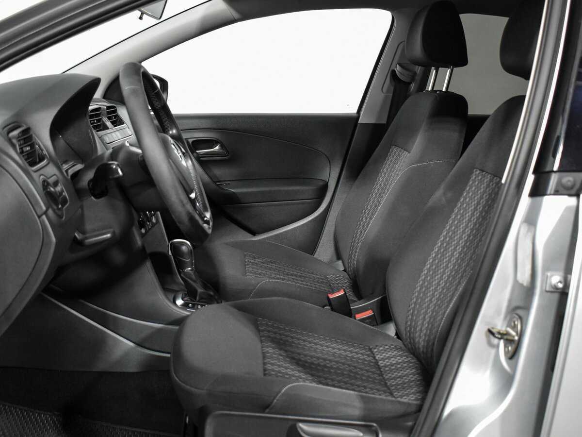 Б/У Фольксваген Поло 2016 года. Фото: #9