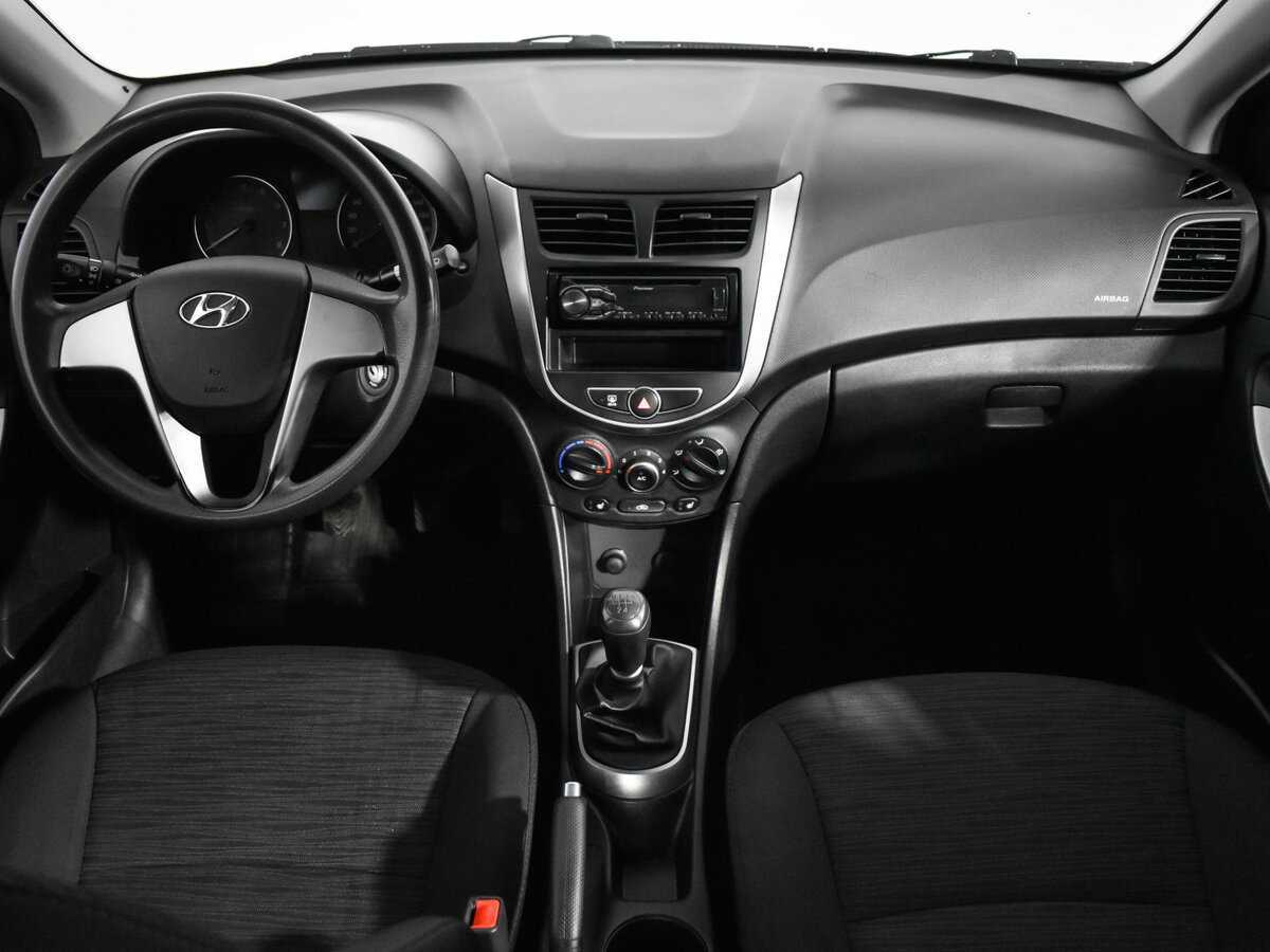 Б/У Хендай Солярис 2016 года. Фото: #11