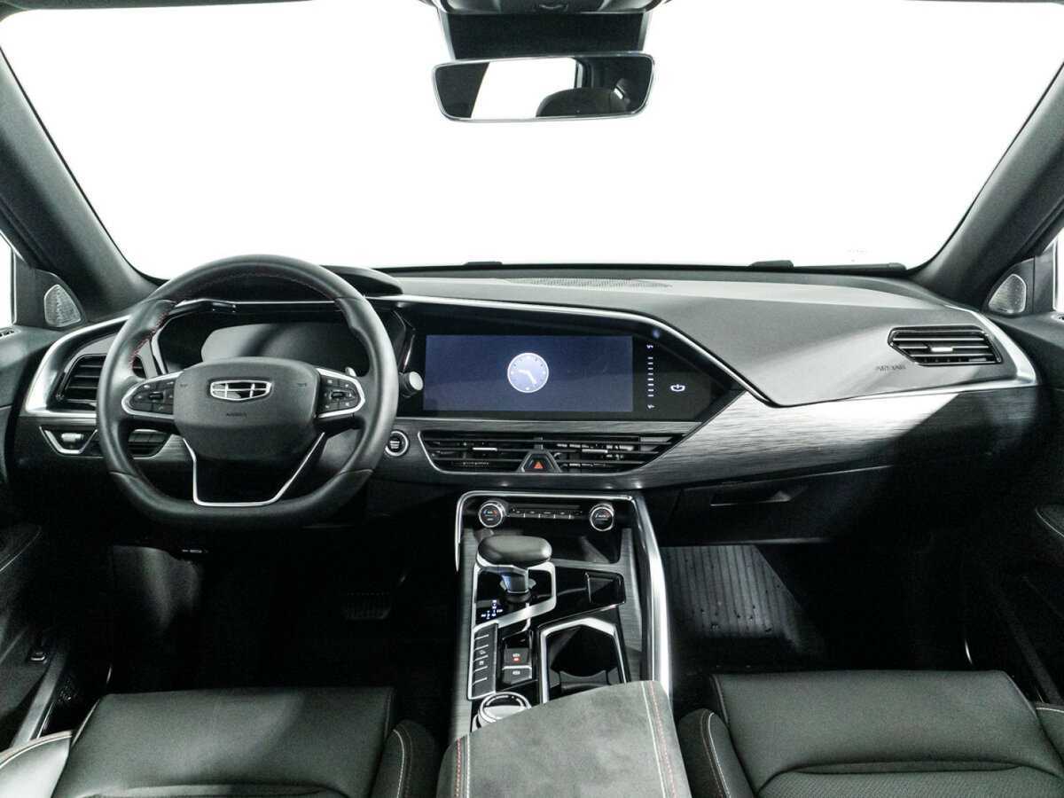 Geely Tugella 2022 года с пробегом. Фото: #12