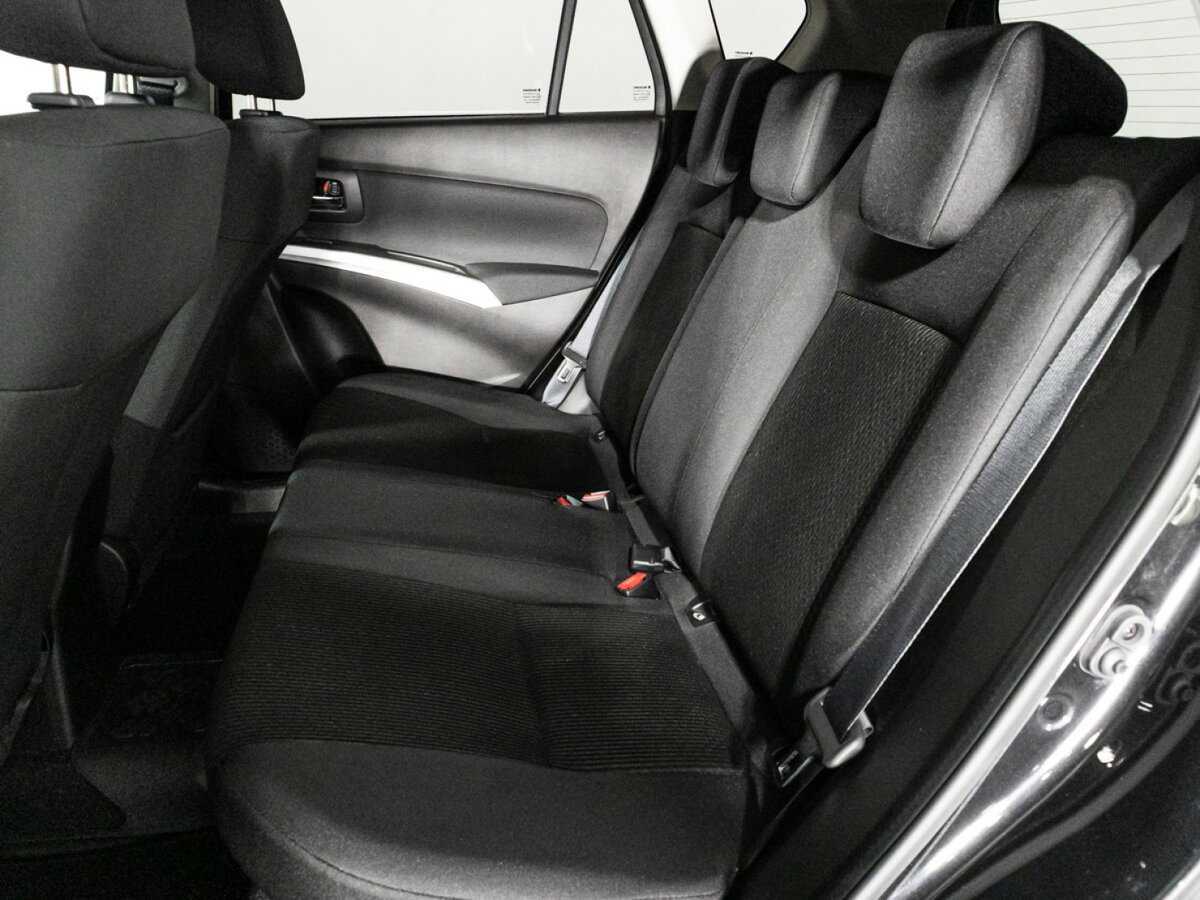 Б/У Сузуки С-Икс4 2021 года. Фото: #9