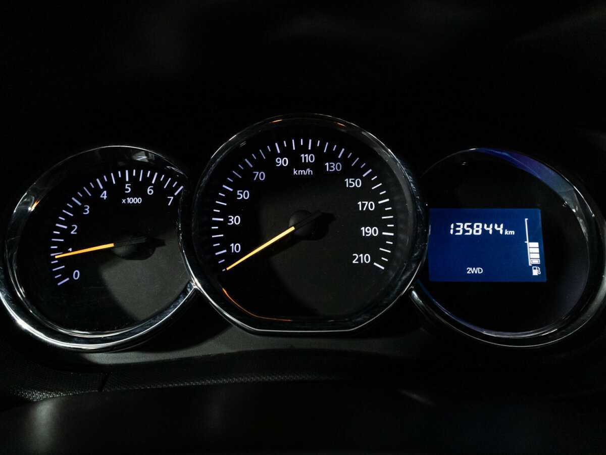 Б/У Рено Дастер 2017 года. Фото: #11