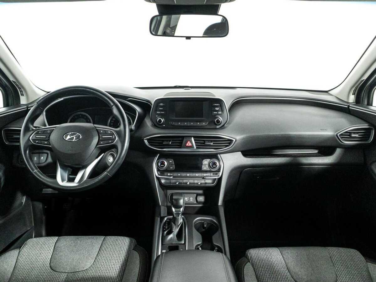 Hyundai Santa Fe 2019 года с пробегом. Фото: #12