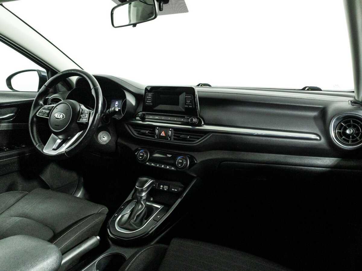 Б/У Киа Церато 2018 года. Фото: #8