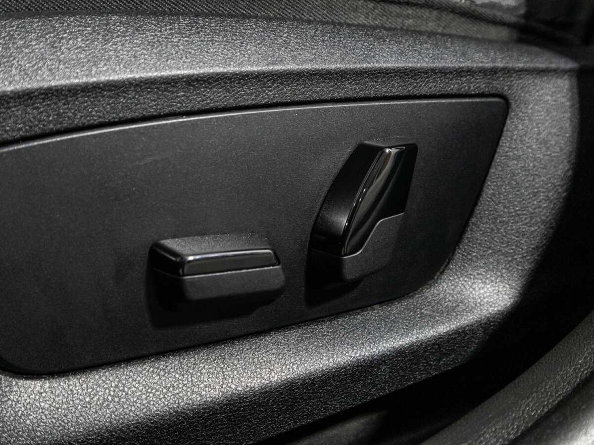 BMW 5 серии 2019 года с пробегом. Фото: #14